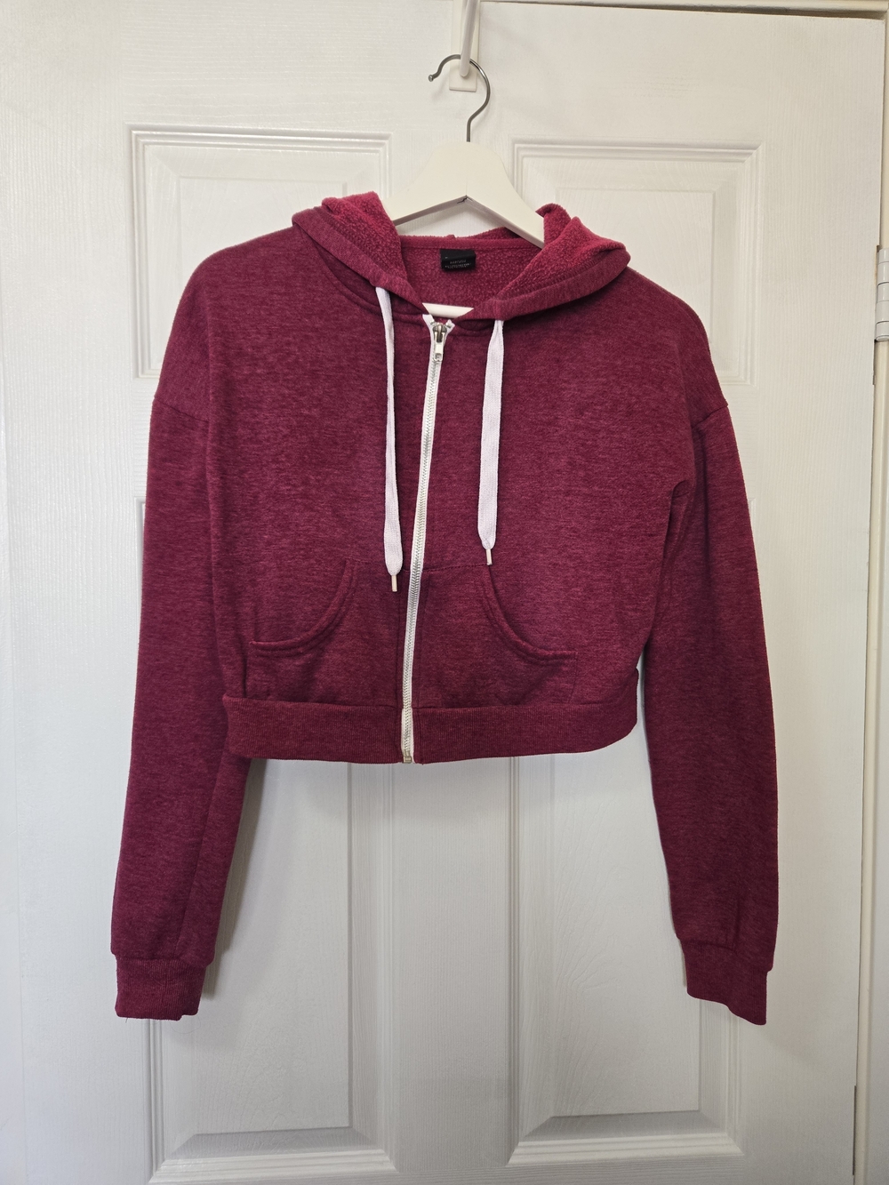 Cropped Zip-Up Hoodie in Berry